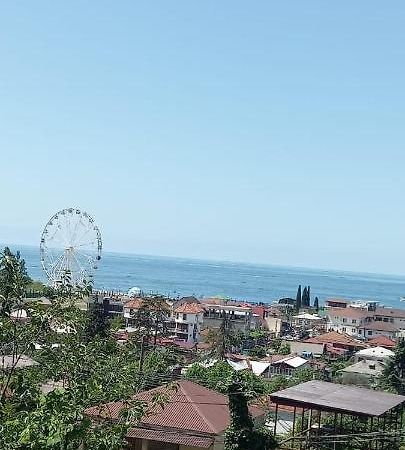 Гостевой Дом В Гагре Gagra Zimmer foto